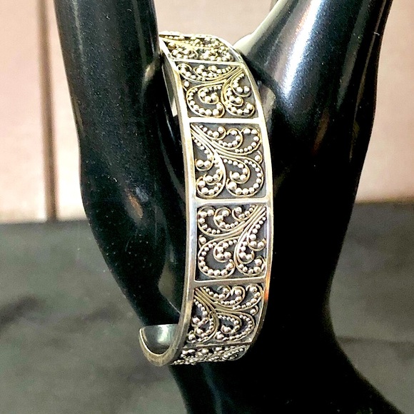 Sterling Silver Granulated Oxidized Scroll Cuff Bracelet Vintage - Picture 1 of 17